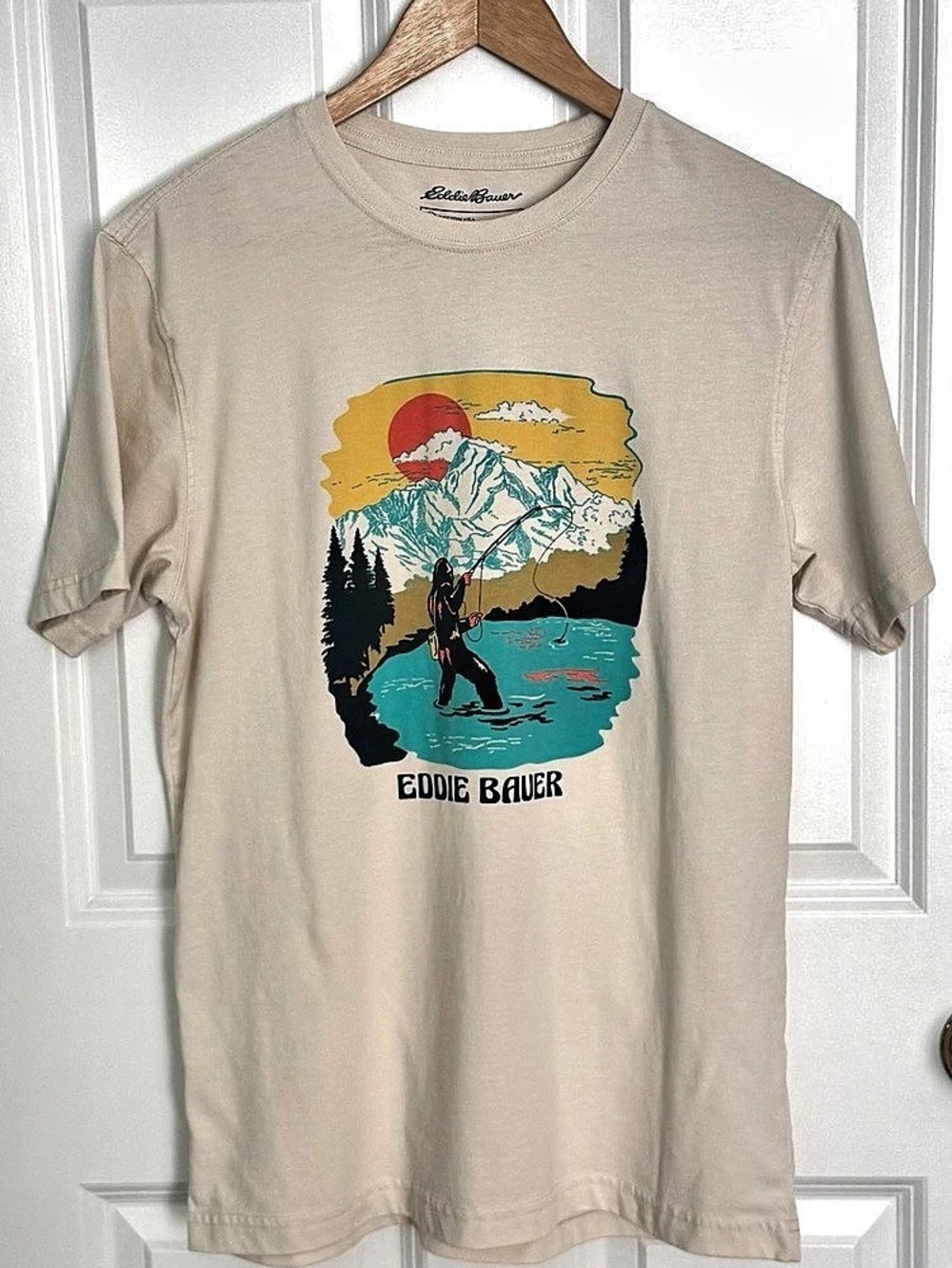 Eddie Bauer Men Small EB Keep It Reel T-Shirt Graphic Tee Size Small